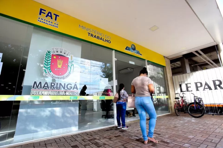 Agência do Trabalhador oferece 947 vagas de emprego